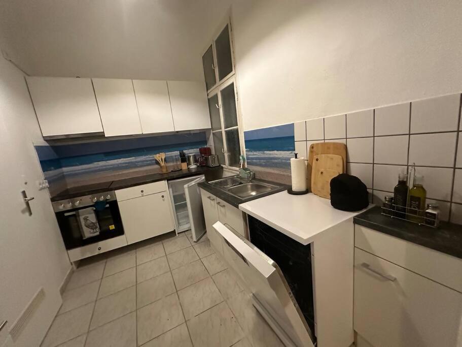 Klimatisierter Wiener Altbauflair Im Zentrum Wiens المظهر الخارجي الصورة